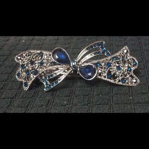 Vintage style 3” Hair Barrette with blue stones
